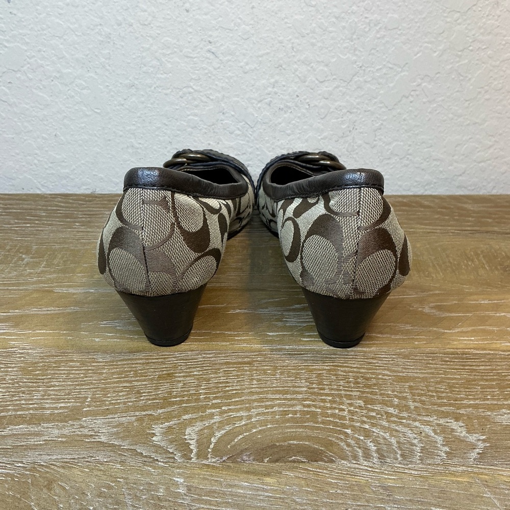 Coach Vintage Millie Brown Canvas Wedge with Leather and Buckle Accent Size 7 - Picture 4 of 12